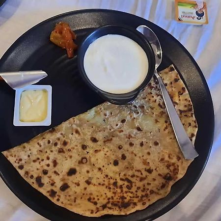 Krishna Vaas Hotel Shimla Esterno foto